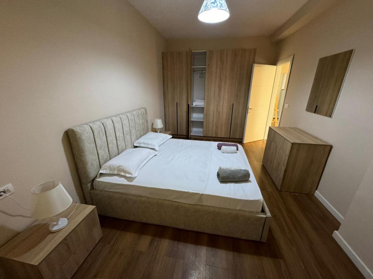 Apartamente Tirana Kültér fotó