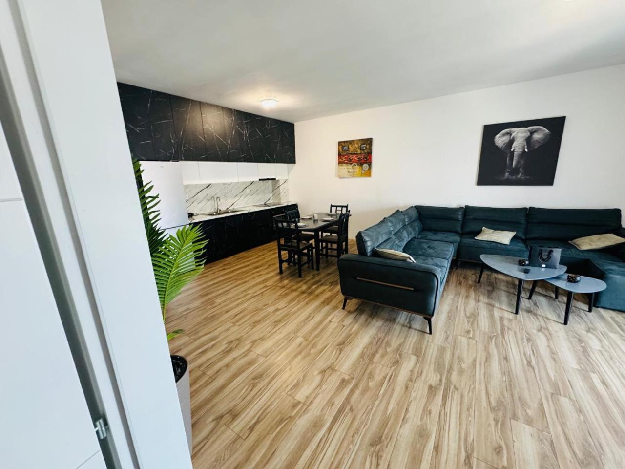 Apartamente Tirana Kültér fotó