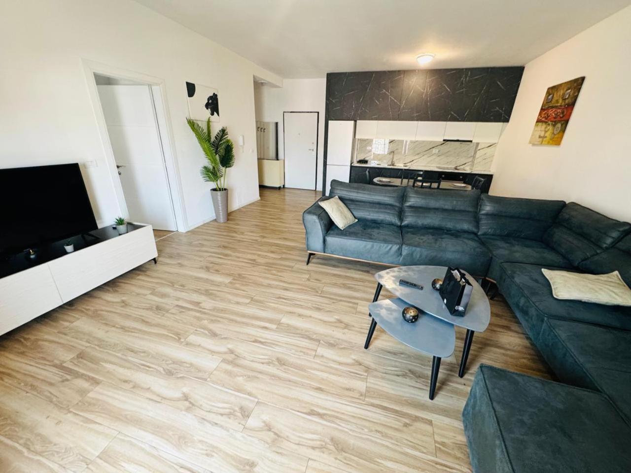 Apartamente Tirana Kültér fotó